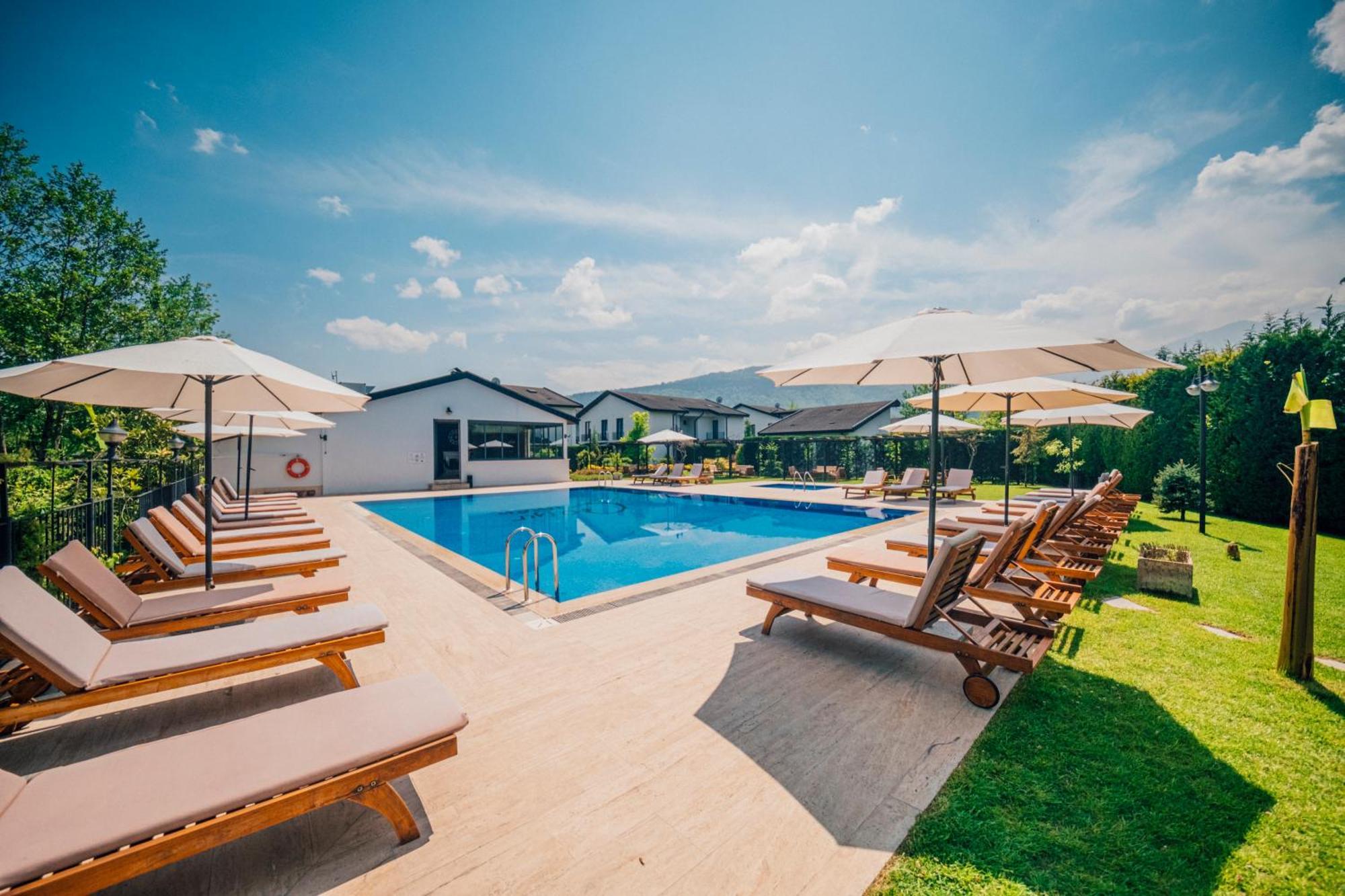 Sapanca Cayir Cimen Otel Exterior photo